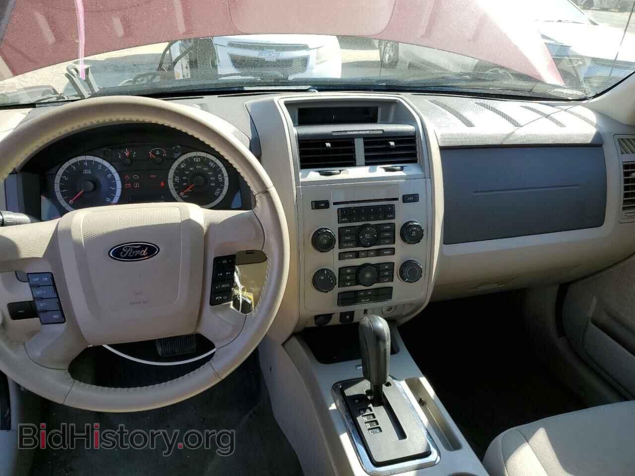 2010 FORD ESCAPE - VIN: 1FMCU9D77AKB43235 - Фото 8