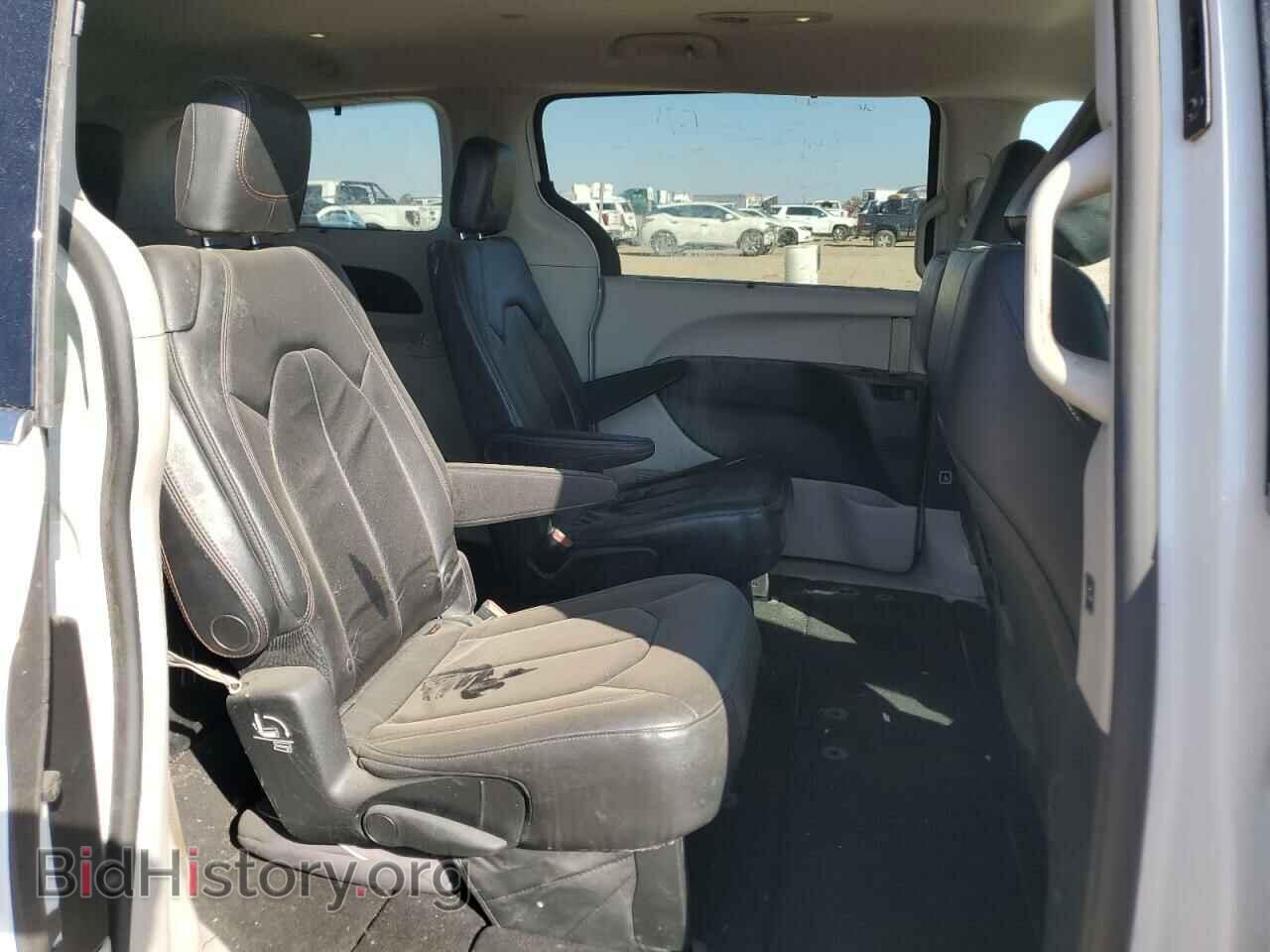 2017 CHRYSLER PACIFICA - VIN: 2C4RC1BGXHR539922 - Фото 11