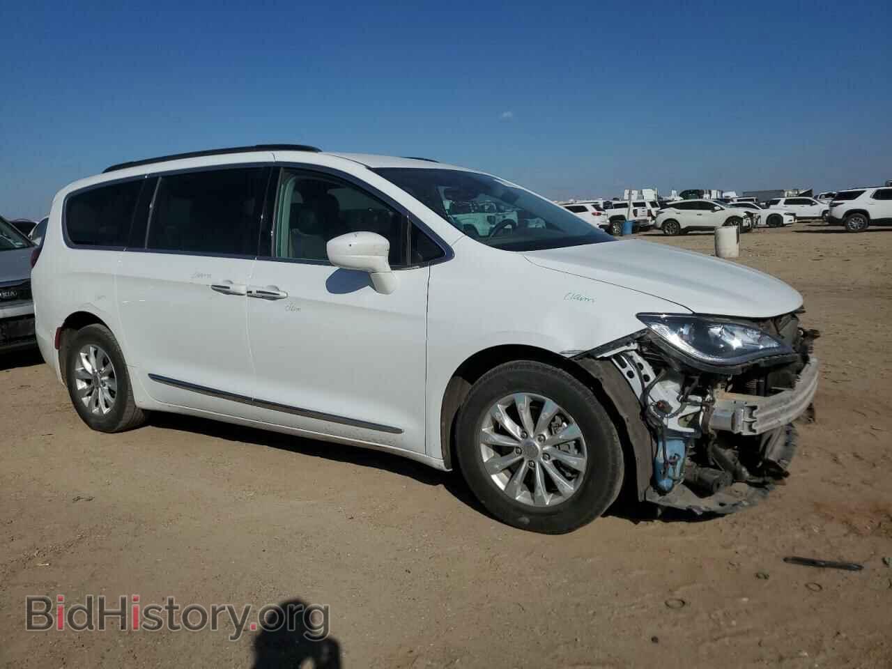 2017 CHRYSLER PACIFICA - VIN: 2C4RC1BGXHR539922 - Фото 4