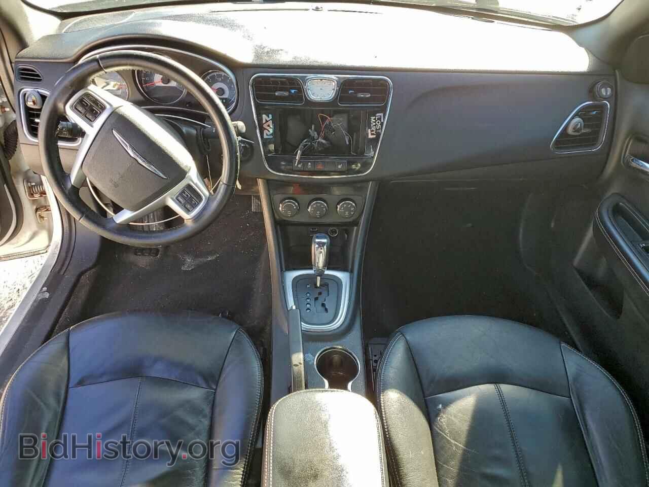 2011 CHRYSLER 200 - VIN: 1C3BC2FG4BN548402 - Фото 8