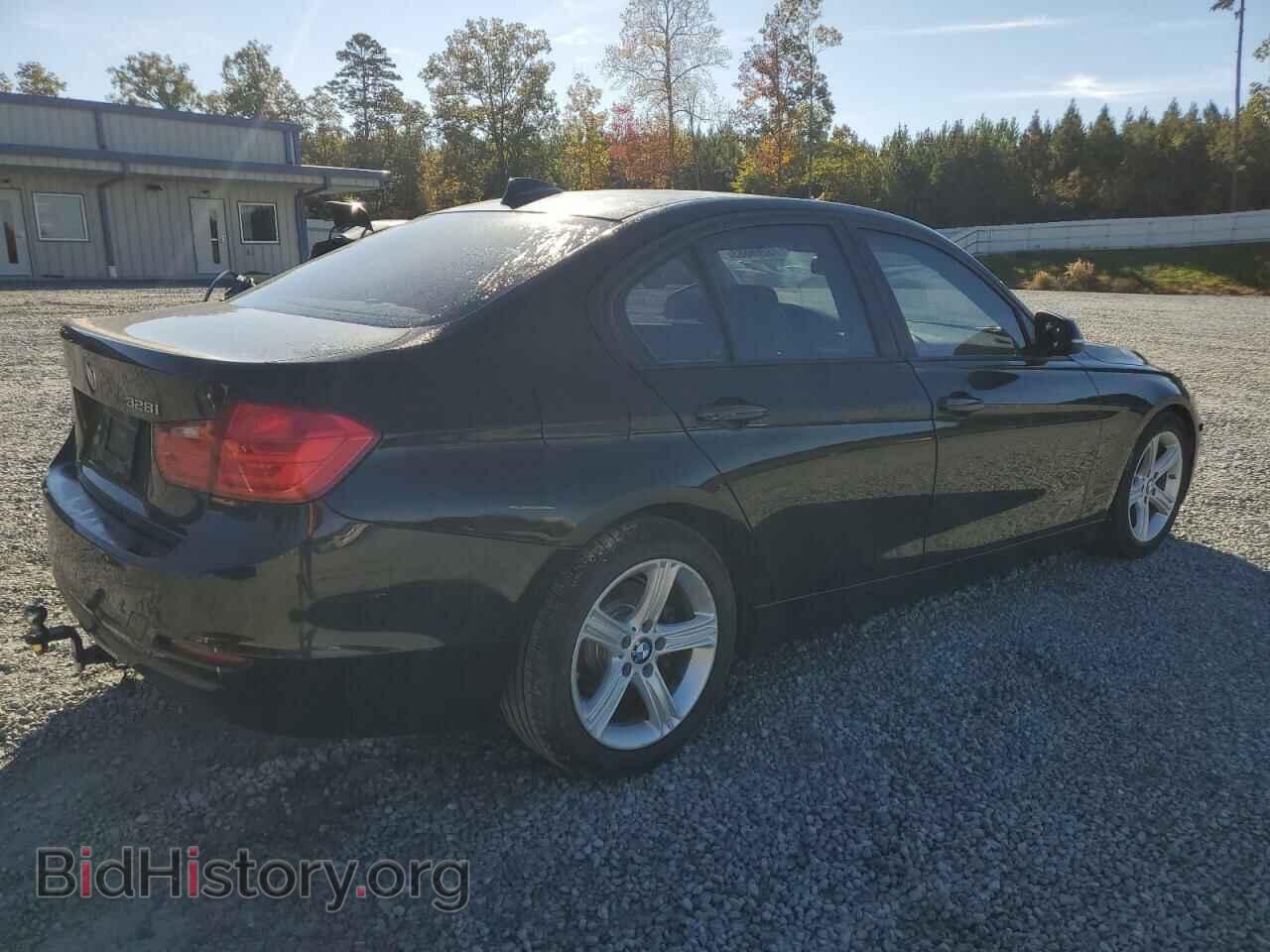 2013 BMW 3 SERIES - VIN: WBA3A5C52DF351605 - Фото 3