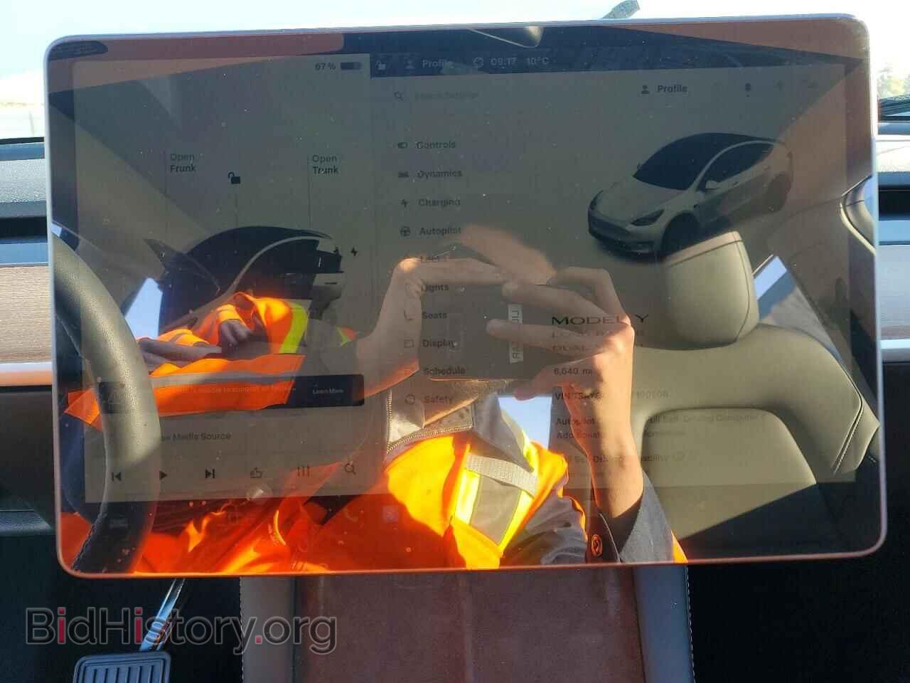 2024 TESLA MODEL Y - VIN: 7SAYGDEE7RF190505 - Фото 9