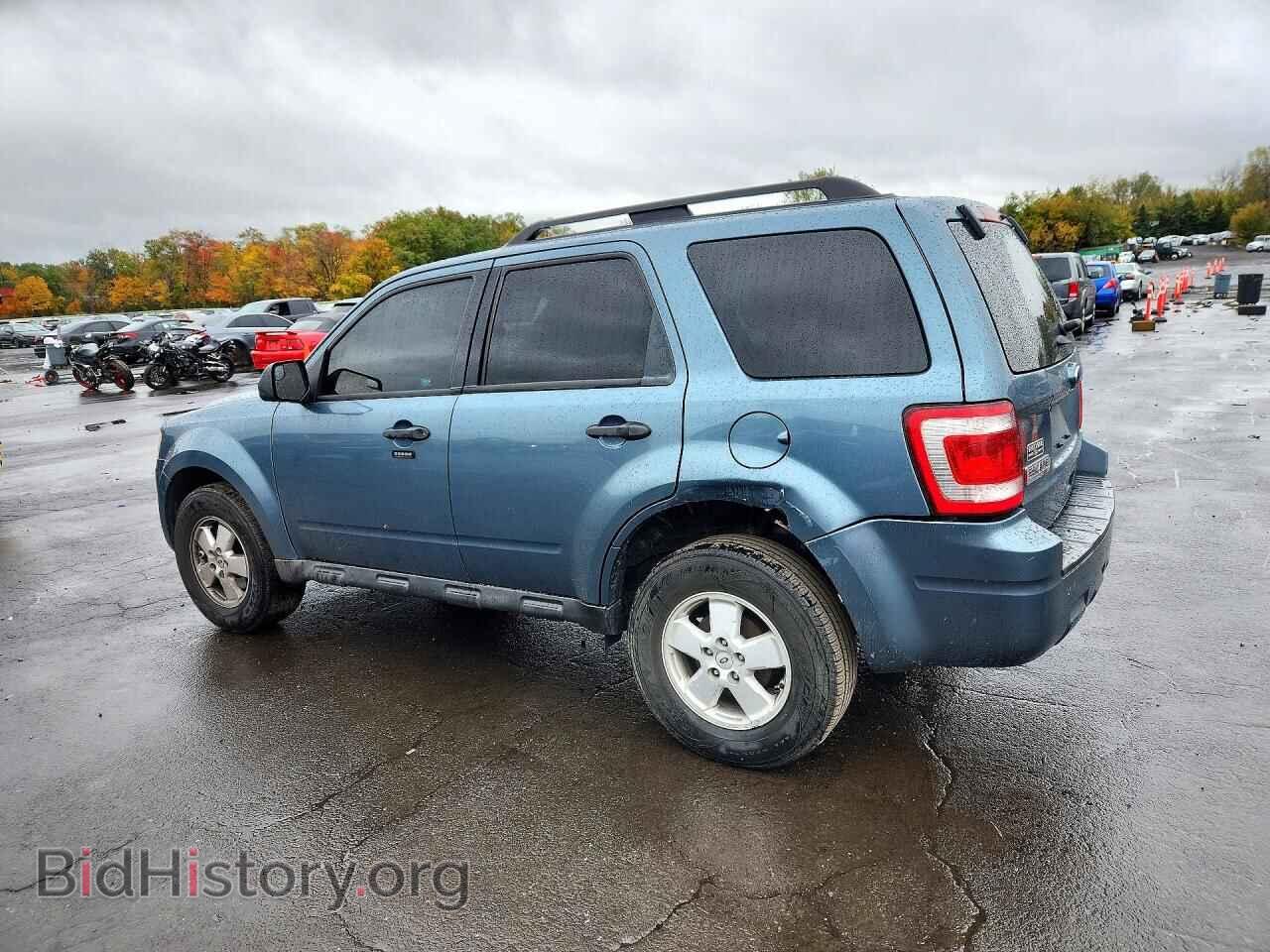 2011 FORD ESCAPE - VIN: 1FMCU9D79BKC58355 - Photo 2