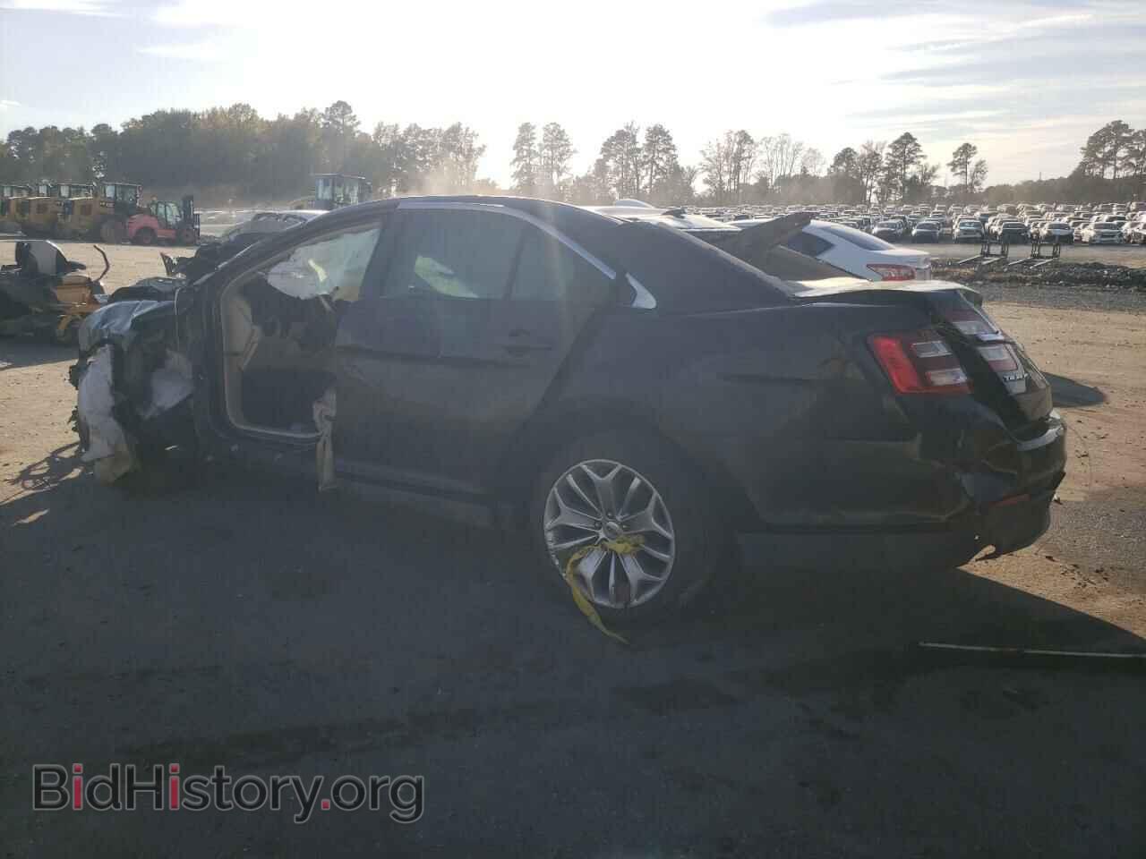 2018 FORD TAURUS - VIN: 1FAHP2F8XJG128493 - Фото 2