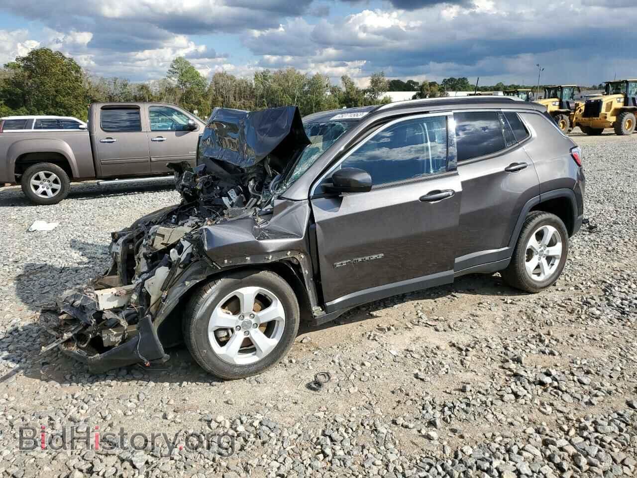 Фотография 3C4NJCBB8LT136001 - JEEP COMPASS 2020