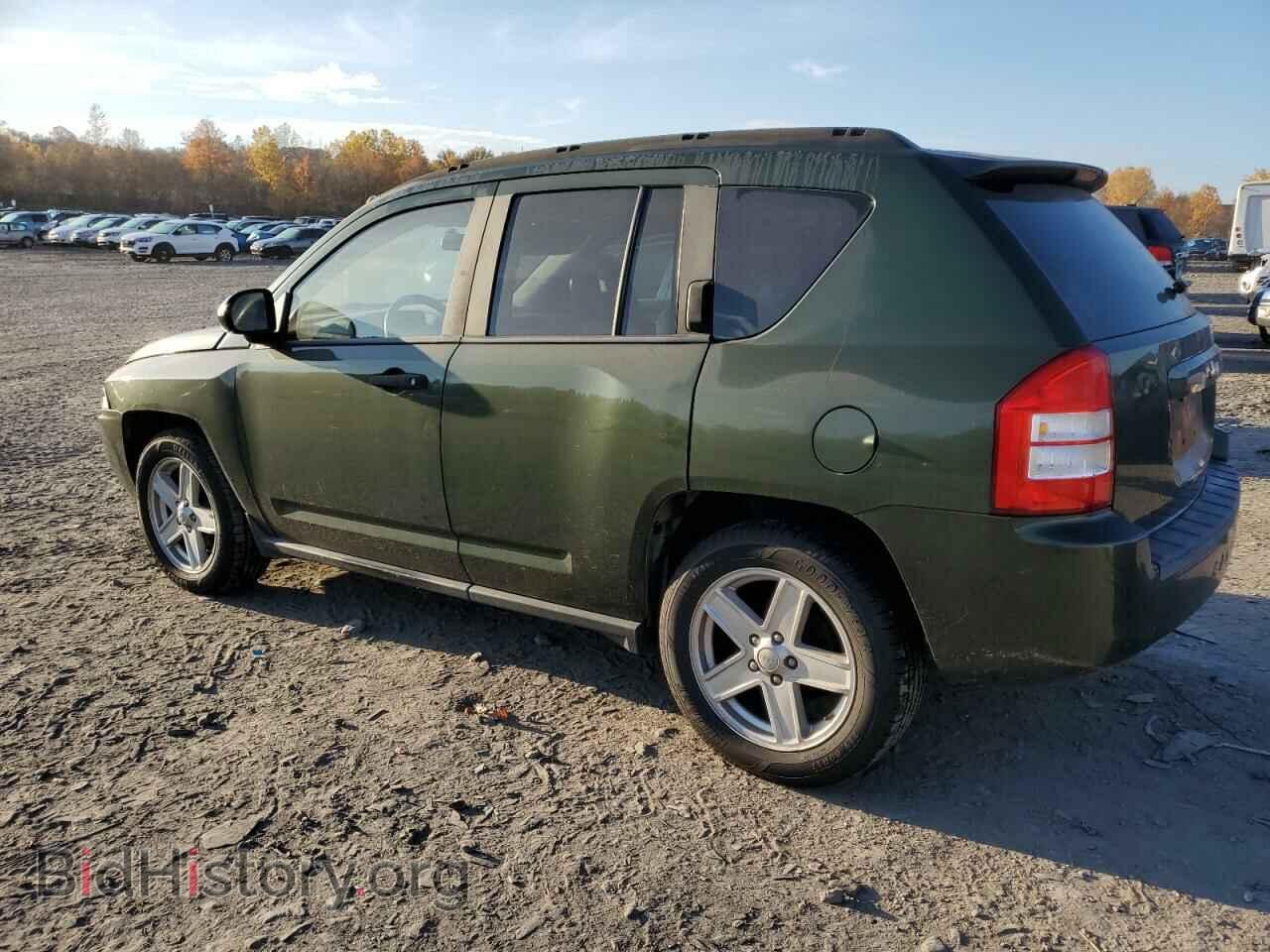 2007 JEEP COMPASS - VIN: 1J8FT47027D241844 - Photo 2