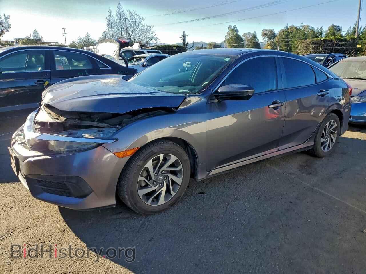Photo 19XFC2F77GE246871 - HONDA CIVIC 2016