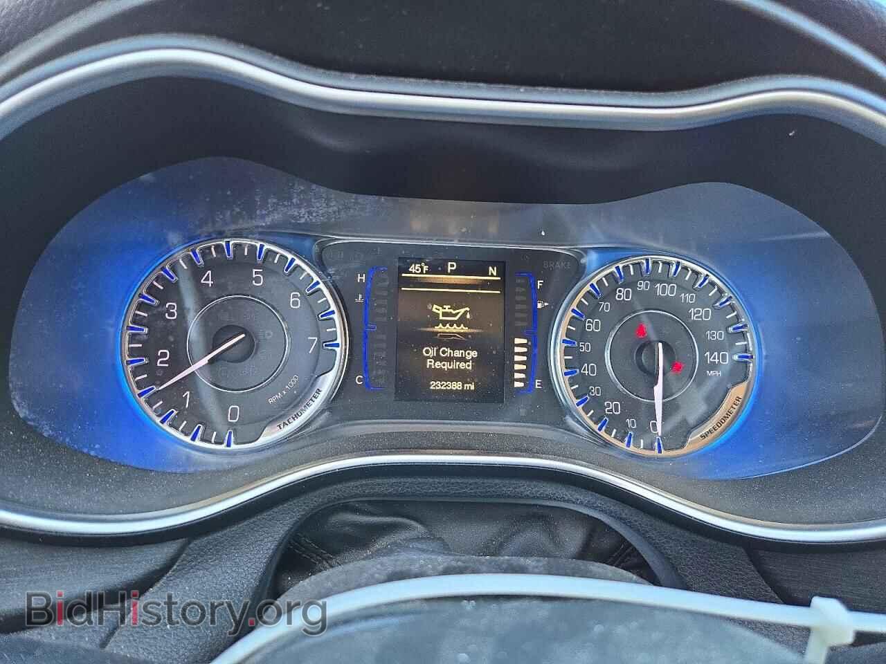 2015 CHRYSLER 200 - VIN: 1C3CCCABXFN624569 - Photo 9
