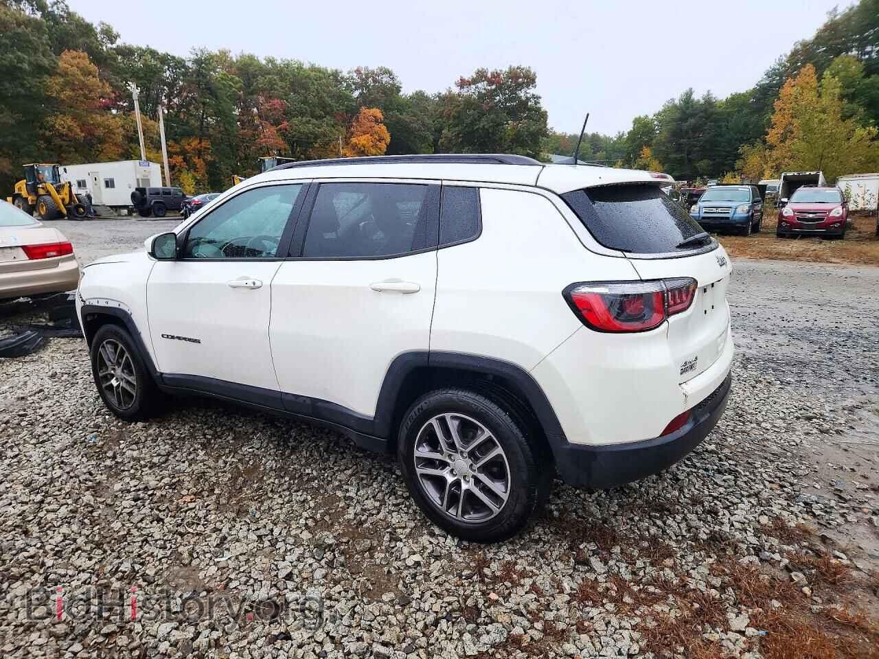 2020 JEEP COMPASS - VIN: 3C4NJDBB0LT228841 - Фото 2