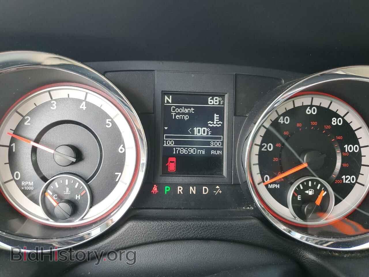 2011 DODGE CARAVAN - VIN: 2D4RN5DG8BR764610 - Фото 9