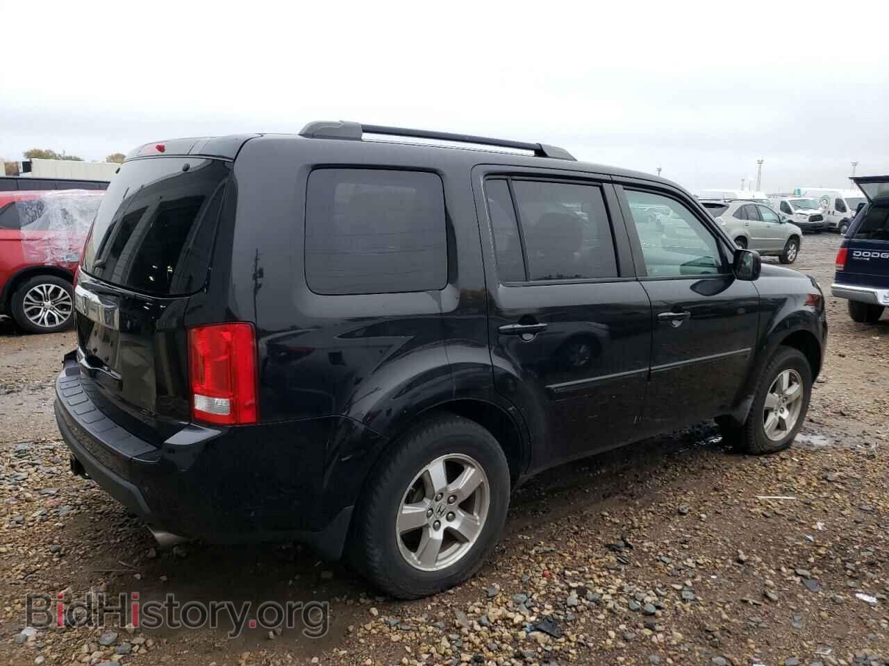 2009 HONDA PILOT - VIN: 5FNYF486X9B012365 - Фото 3