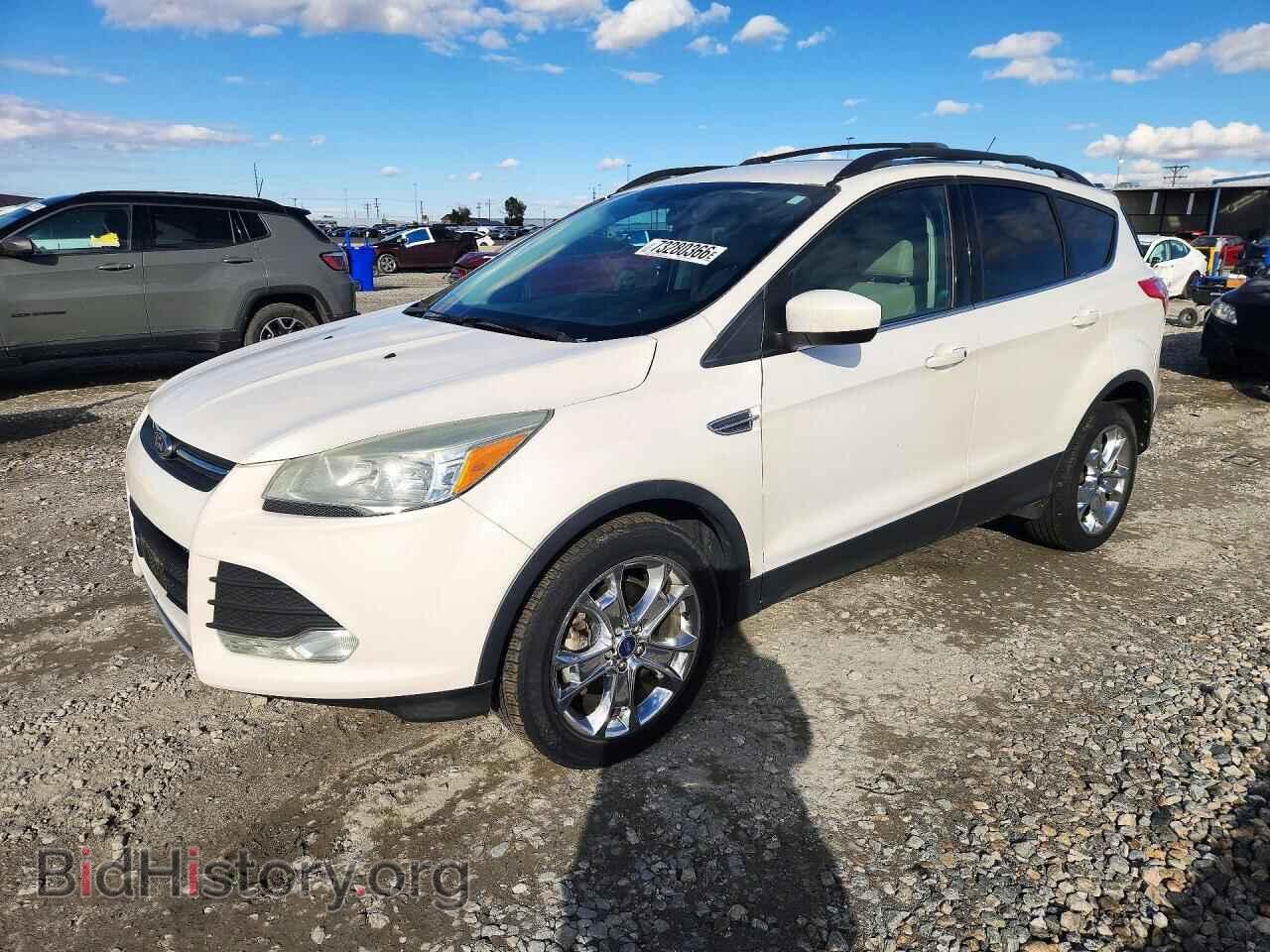 2015 Ford ESCAPE SE (VIN 1FMCU9G99FUB62250) — фото 1 из 15, Copart, повреждение: днище