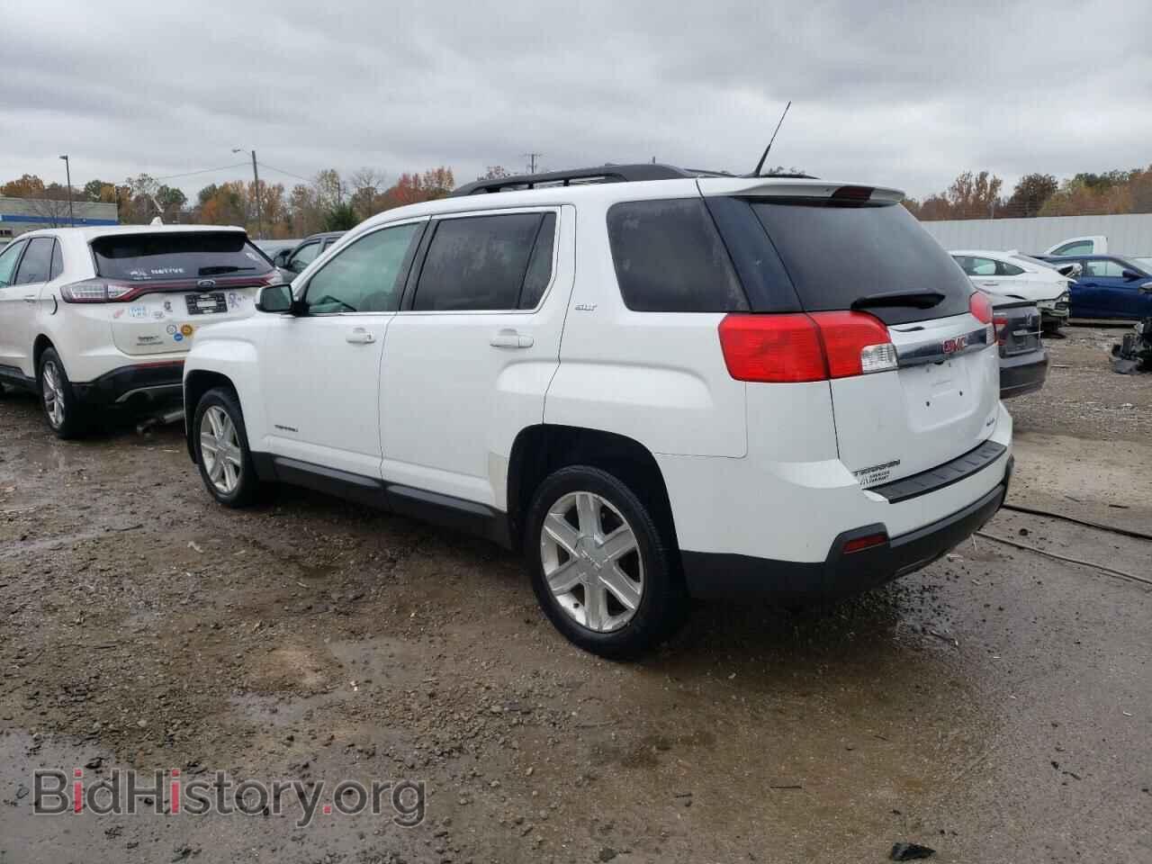 2010 GMC TERRAIN - VIN: 2CTFLGEW8A6331879 - Photo 2