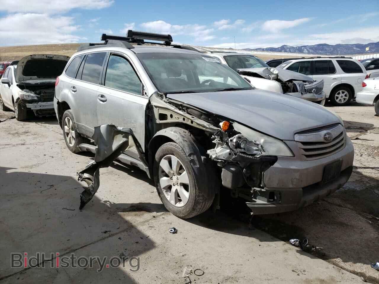 2011 SUBARU OUTBACK - VIN: 4S4BRBCC8B3359433 - Photo 4