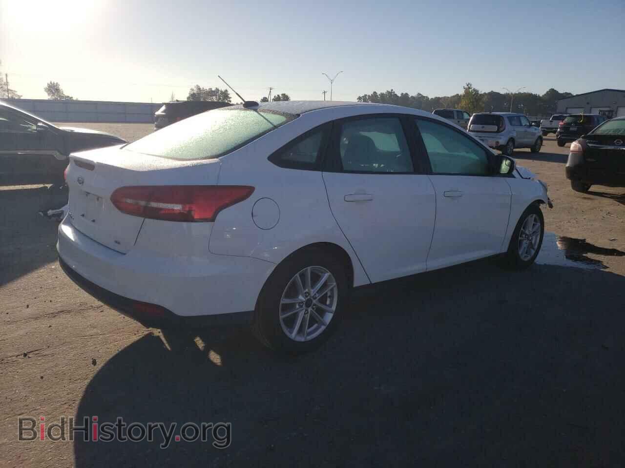 2017 FORD FOCUS - VIN: 1FADP3F22HL201616 - Фото 3