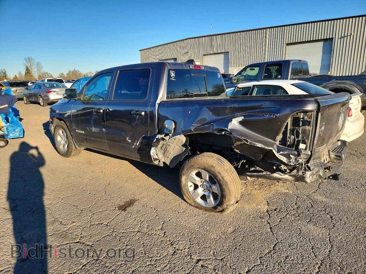 2021 RAM 1500 - VIN: 1C6SRFFTXMN577010 - Фото 2
