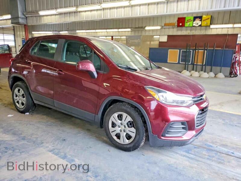2017 Chevrolet TRAX (VIN 3GNCJKSB3HL187177) — photo 4 of 15