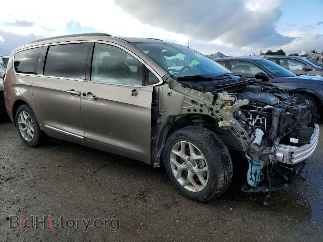 2017 CHRYSLER PACIFICA - VIN: 2C4RC1BG0HR810213 - Photo 4