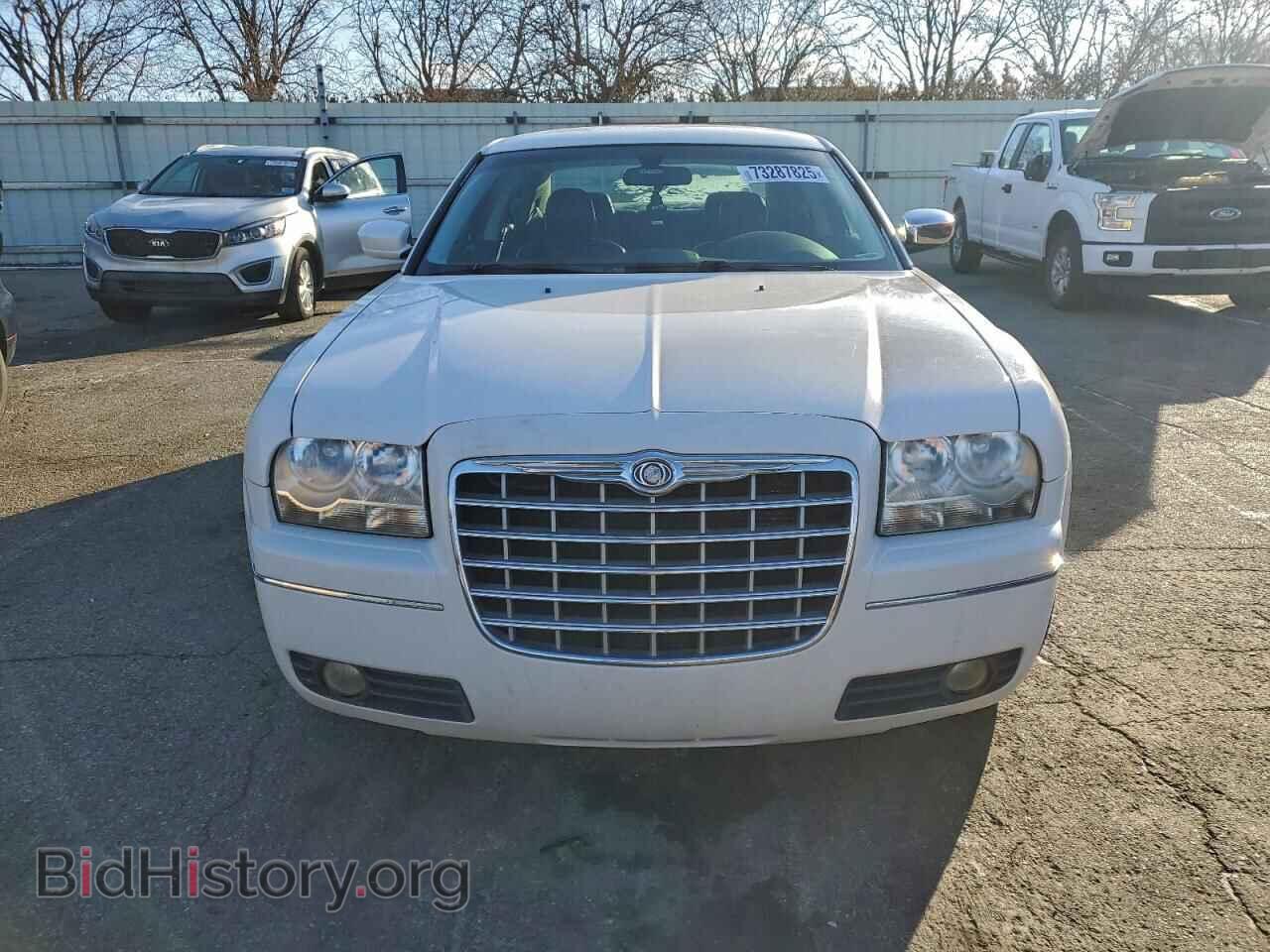 2010 CHRYSLER 300 - VIN: 2C3CA5CV5AH192581 - Фото 5