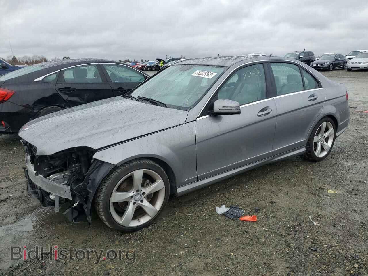 Фотография WDDGF4HB2EA966559 - MERCEDES-BENZ C-CLASS 2014