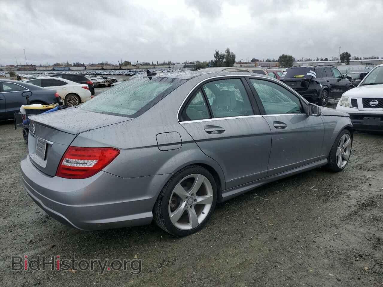 2014 MERCEDES-BENZ C-CLASS - VIN: WDDGF4HB2EA966559 - Фото 3