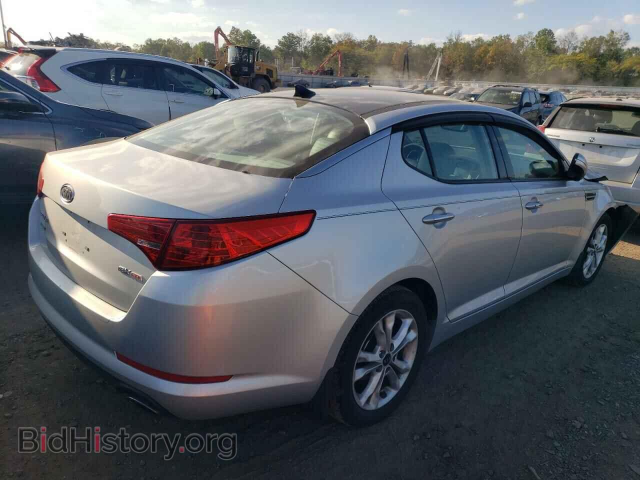 2011 KIA OPTIMA - VIN: KNAGN4A75B5163782 - Фото 3