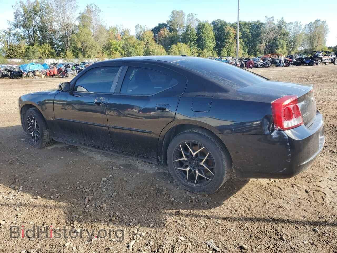 2010 DODGE CHARGER - VIN: 2B3CA3CV8AH272037 - Фото 2