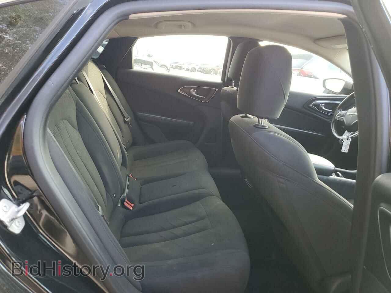 2016 CHRYSLER 200 - VIN: 1C3CCCAB5GN107780 - Фото 10