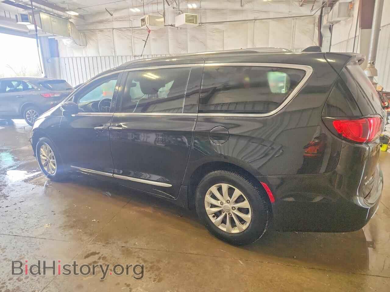 2019 CHRYSLER PACIFICA - VIN: 2C4RC1BGXKR624962 - Photo 2