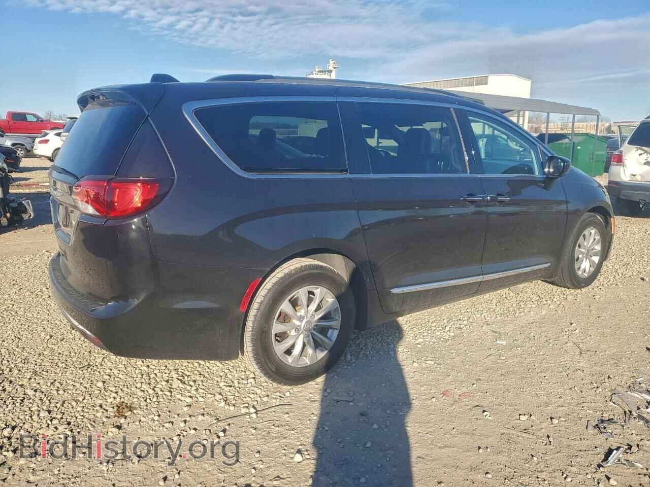 2017 CHRYSLER PACIFICA - VIN: 2C4RC1BG3HR526901 - Фото 3