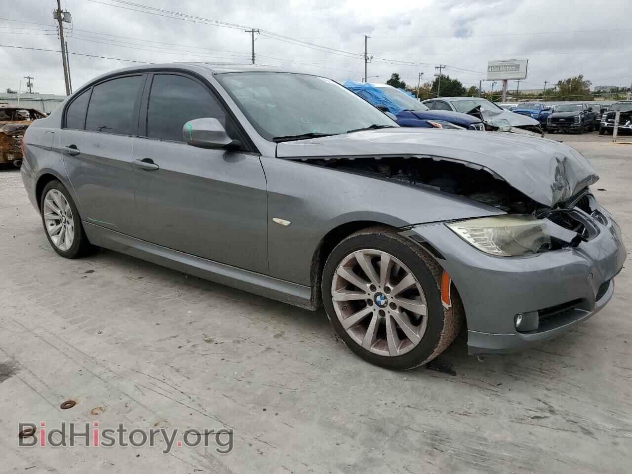 2011 BMW 3 SERIES - VIN: WBAPH7G54BNM55230 - Фото 4