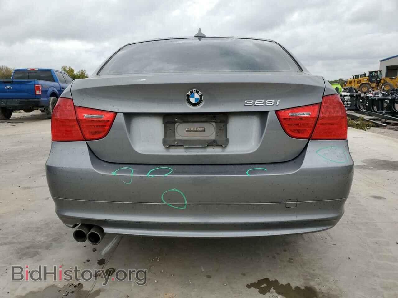 2011 BMW 3 SERIES - VIN: WBAPH7G54BNM55230 - Фото 6