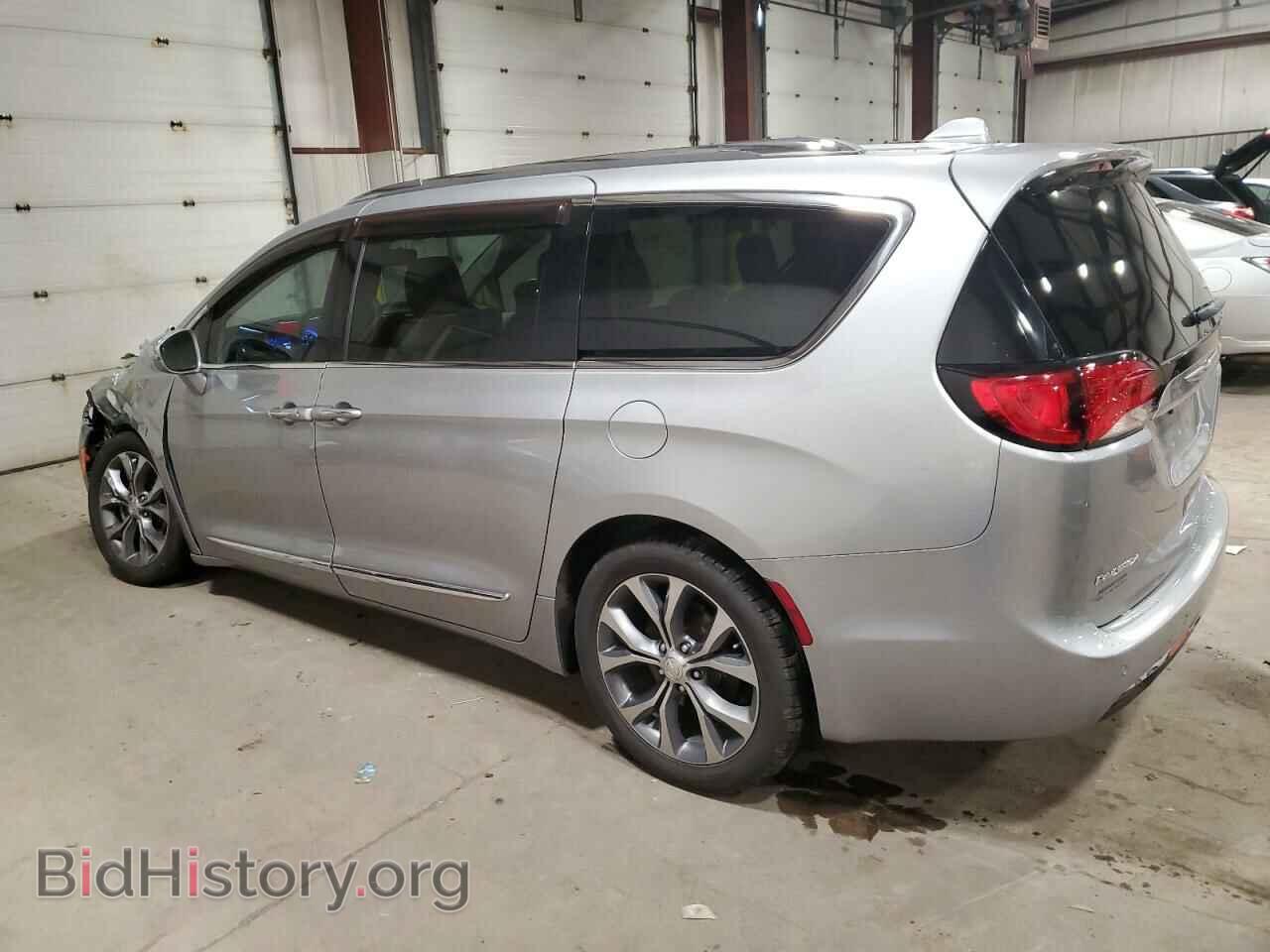 2017 CHRYSLER PACIFICA - VIN: 2C4RC1GG3HR757418 - Photo 2