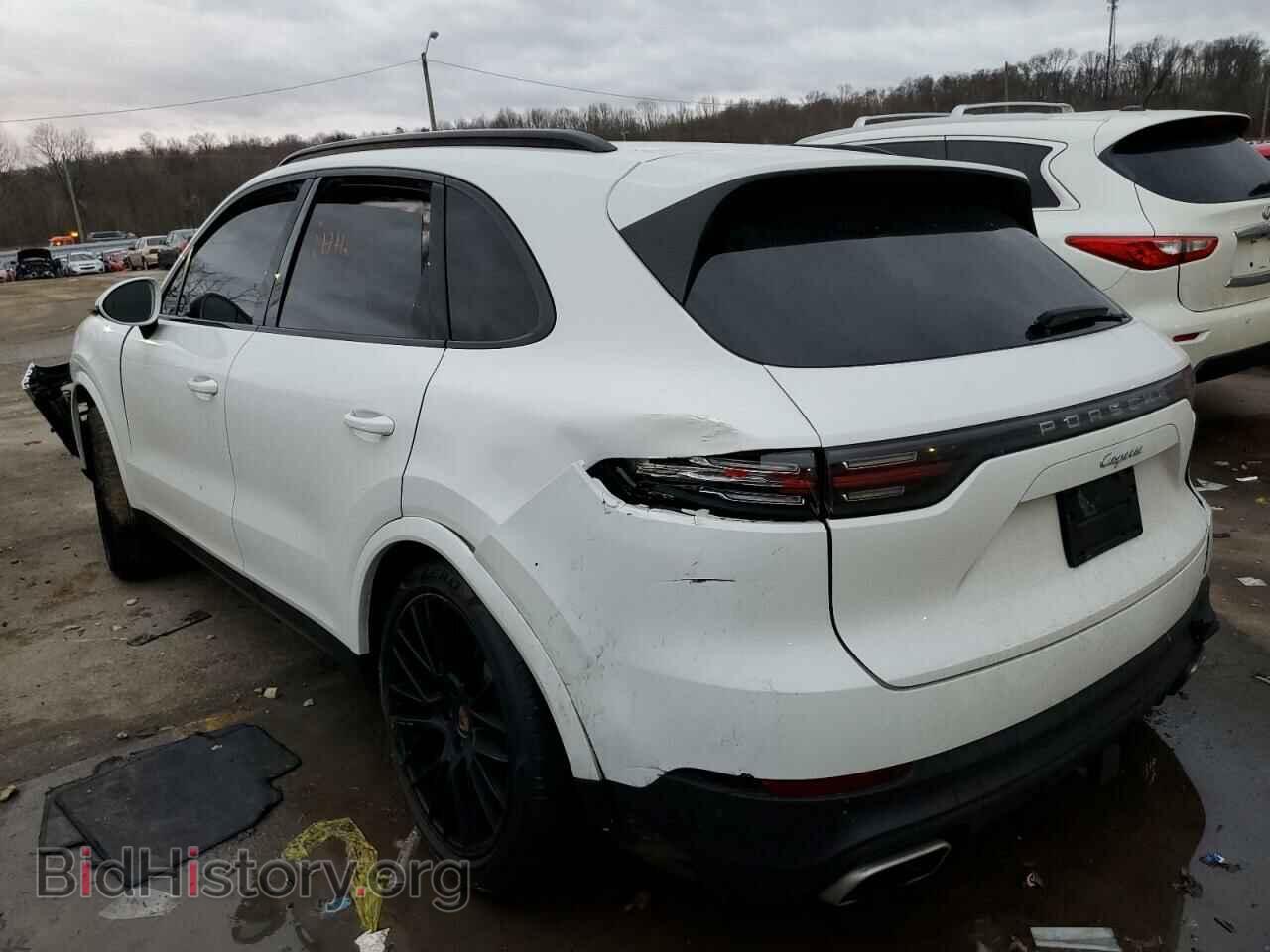 2019 PORSCHE CAYENNE - VIN: WP1AA2AY7KDA04428 - Фото 2