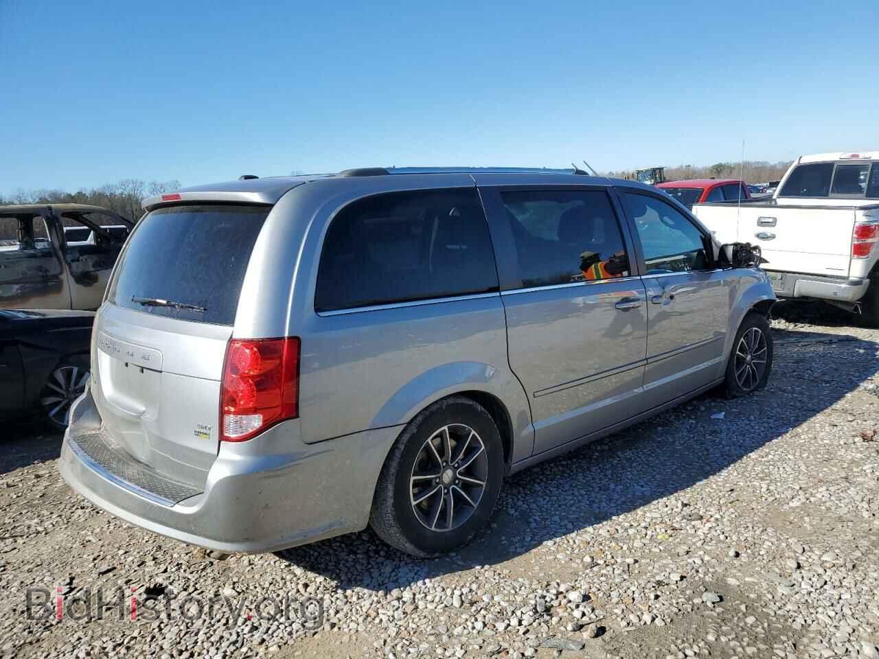 2017 DODGE CARAVAN - VIN: 2C4RDGCG3HR546211 - Фото 3