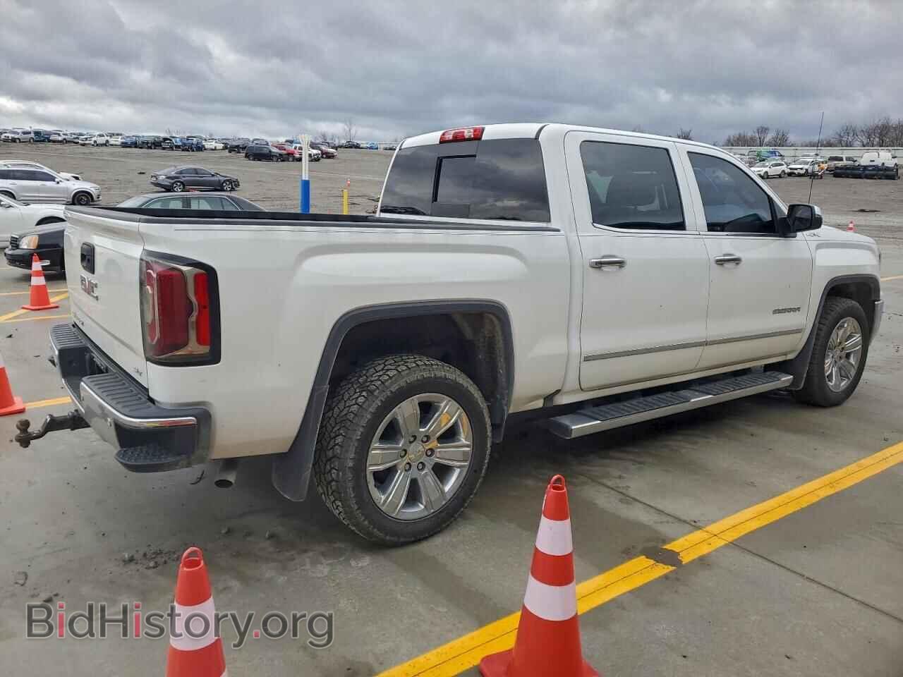 2018 GMC SIERRA - VIN: 3GTU2NEC6JG324322 - Фото 3