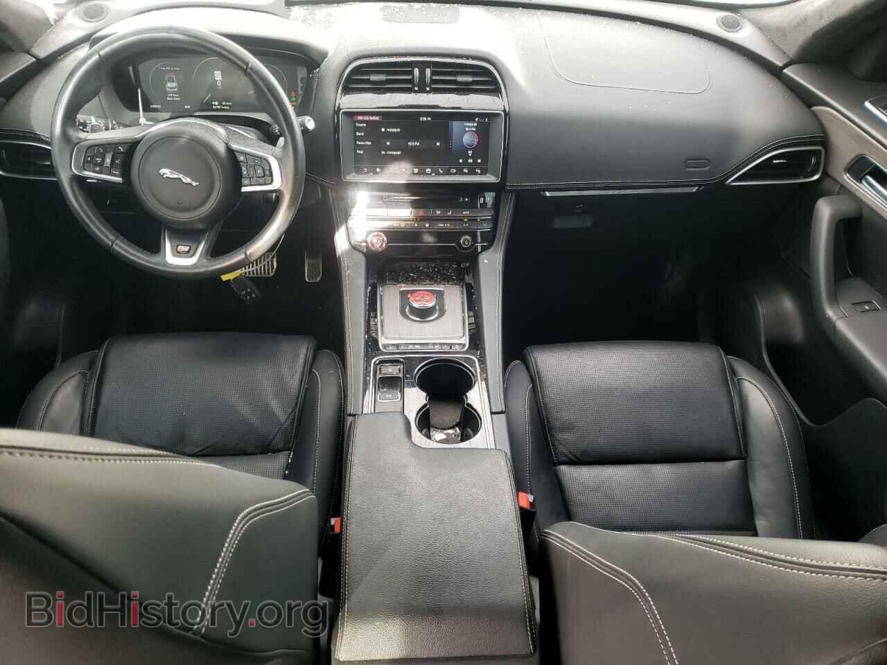 2017 JAGUAR F-PACE - VIN: SADCM2BV0HA078052 - Фото 8