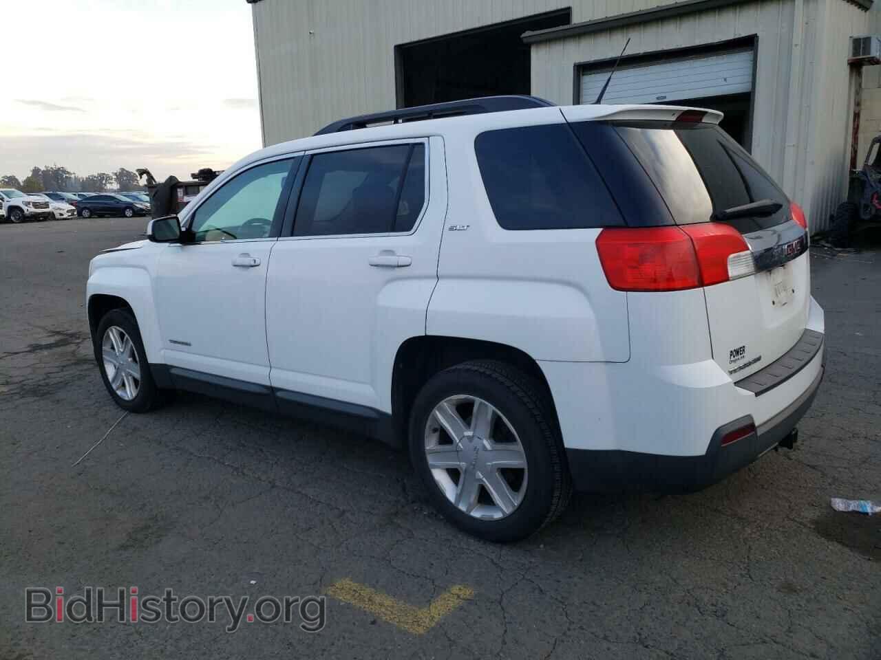 2011 GMC TERRAIN - VIN: 2CTALUEC5B6286562 - Photo 2
