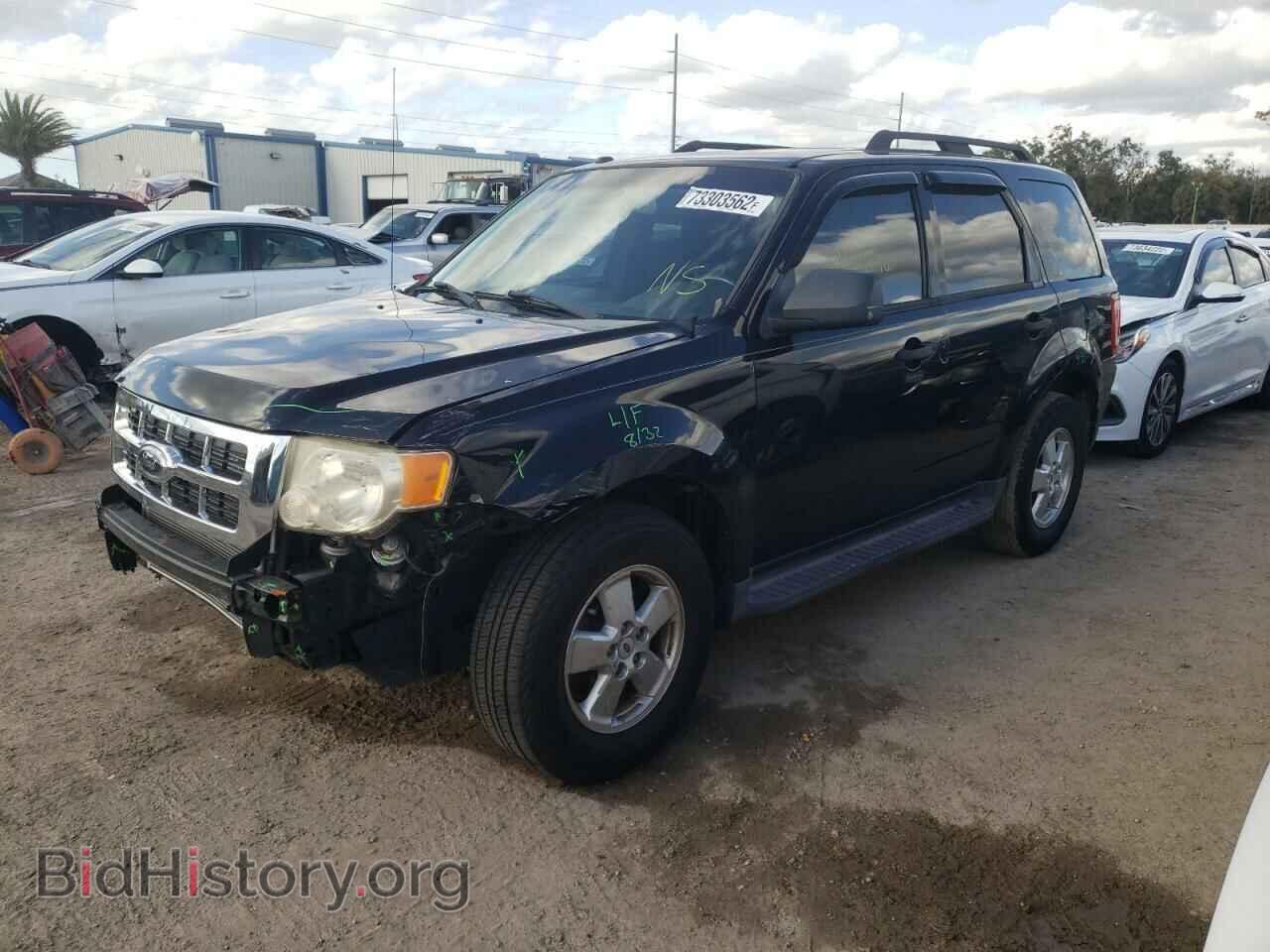 Фотография 1FMCU0DG5CKB49470 - FORD ESCAPE 2012