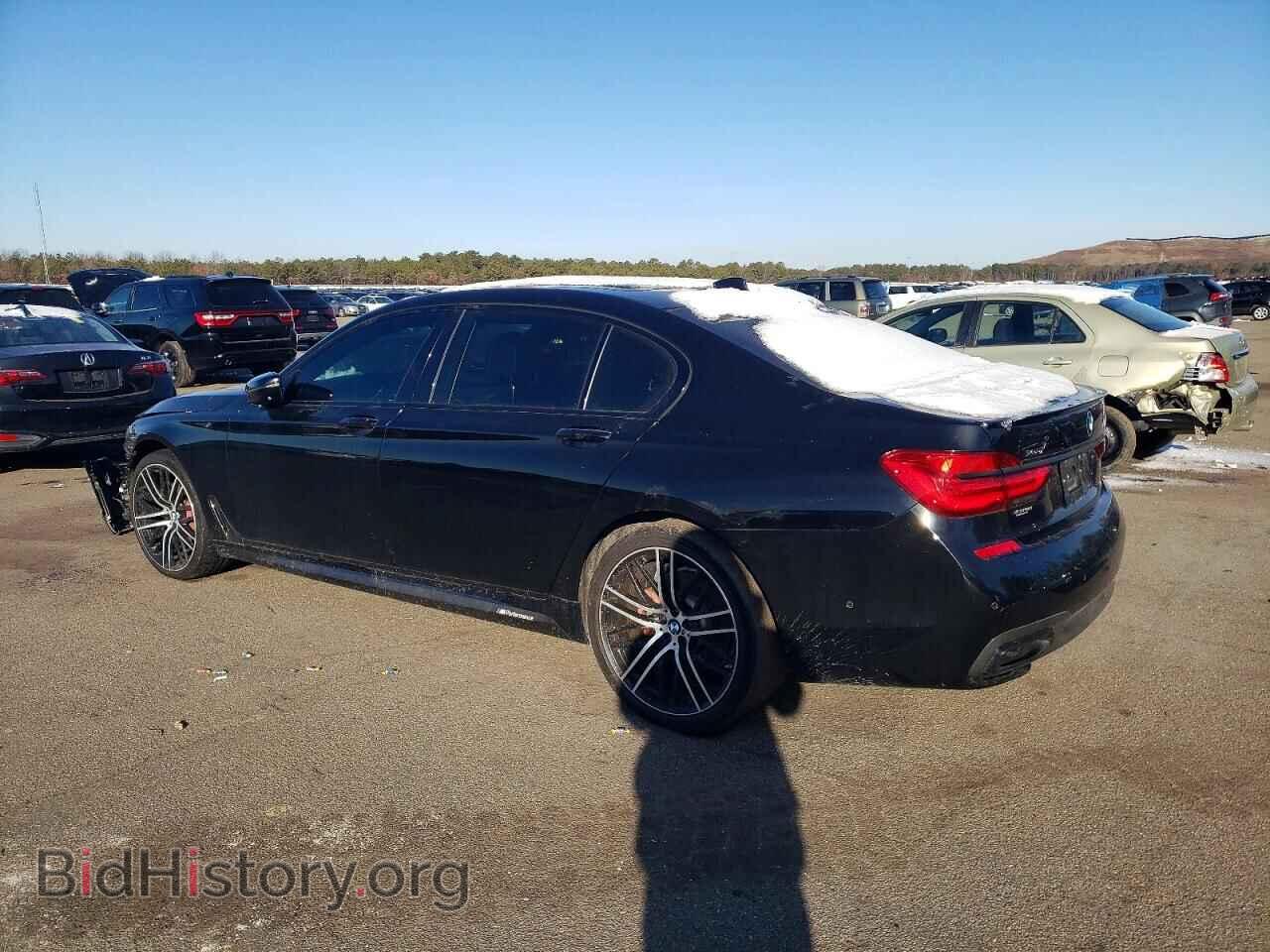 2016 BMW 7 SERIES - VIN: WBA7F2C59GG417955 - Фото 2