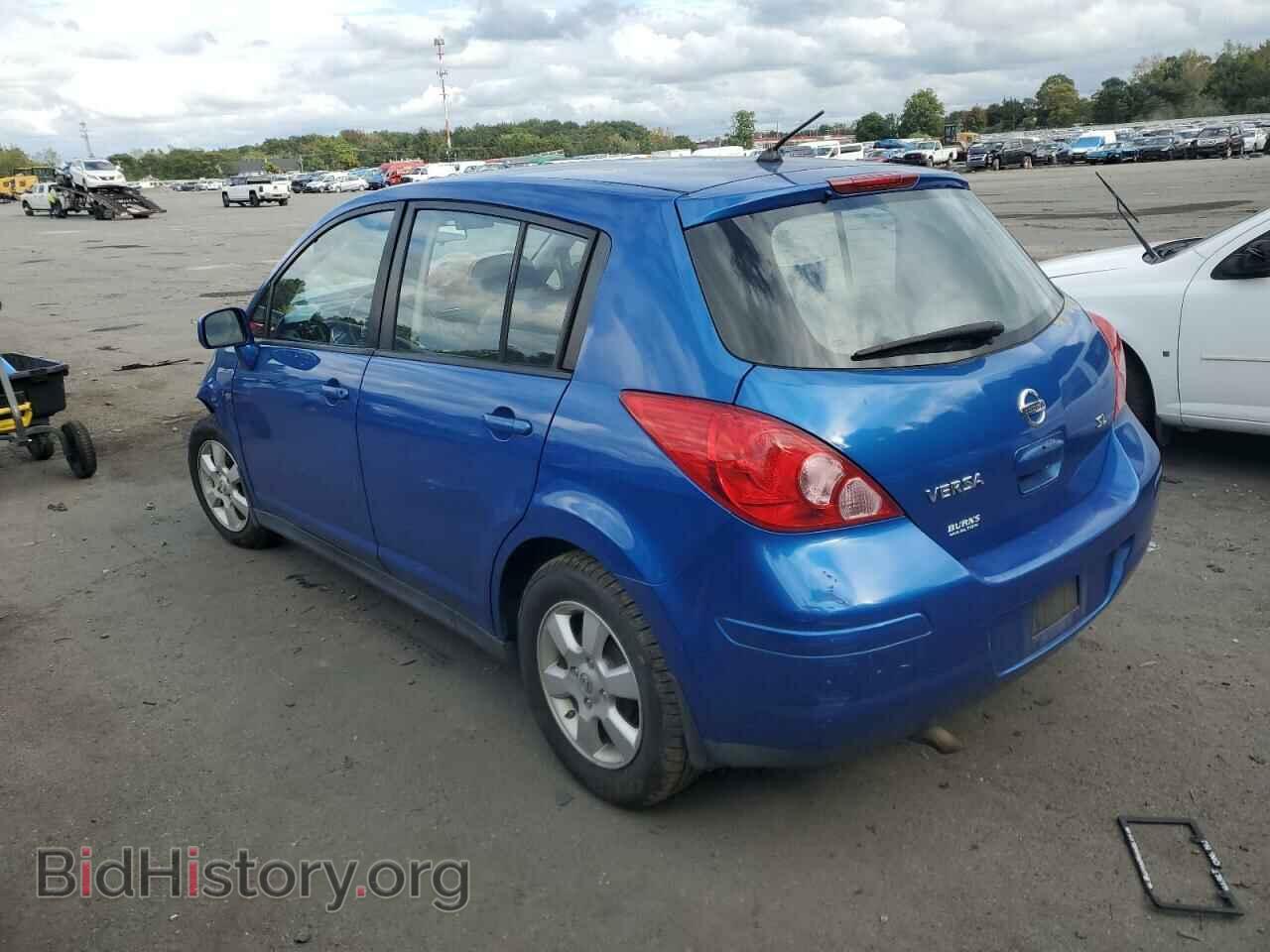 2007 NISSAN VERSA - VIN: 3N1BC13E37L447189 - Фото 2
