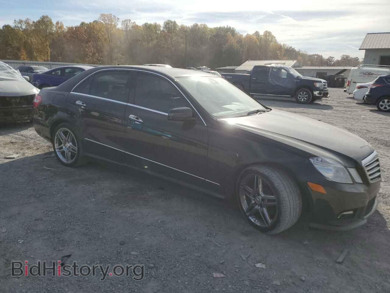 2011 MERCEDES-BENZ E-CLASS - VIN: WDDHF8HB1BA467369 - Фото 4