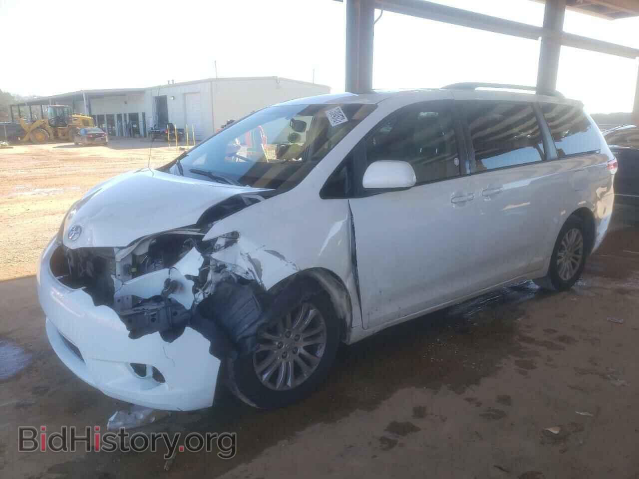 Фотография 5TDYK3DC9CS219026 - TOYOTA SIENNA 2012