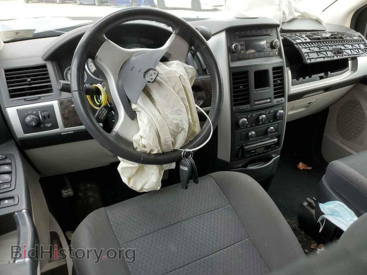 2010 DODGE CARAVAN - VIN: 2D4RN5D18AR444049 - Фото 8