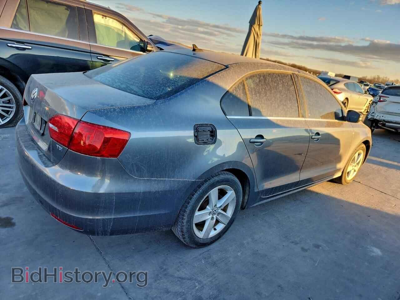 2014 VOLKSWAGEN JETTA - VIN: 3VWLL7AJ2EM246800 - Фото 3