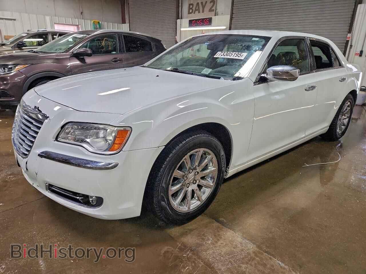 Photo 2C3CA6CT0BH580355 - CHRYSLER 300 2011