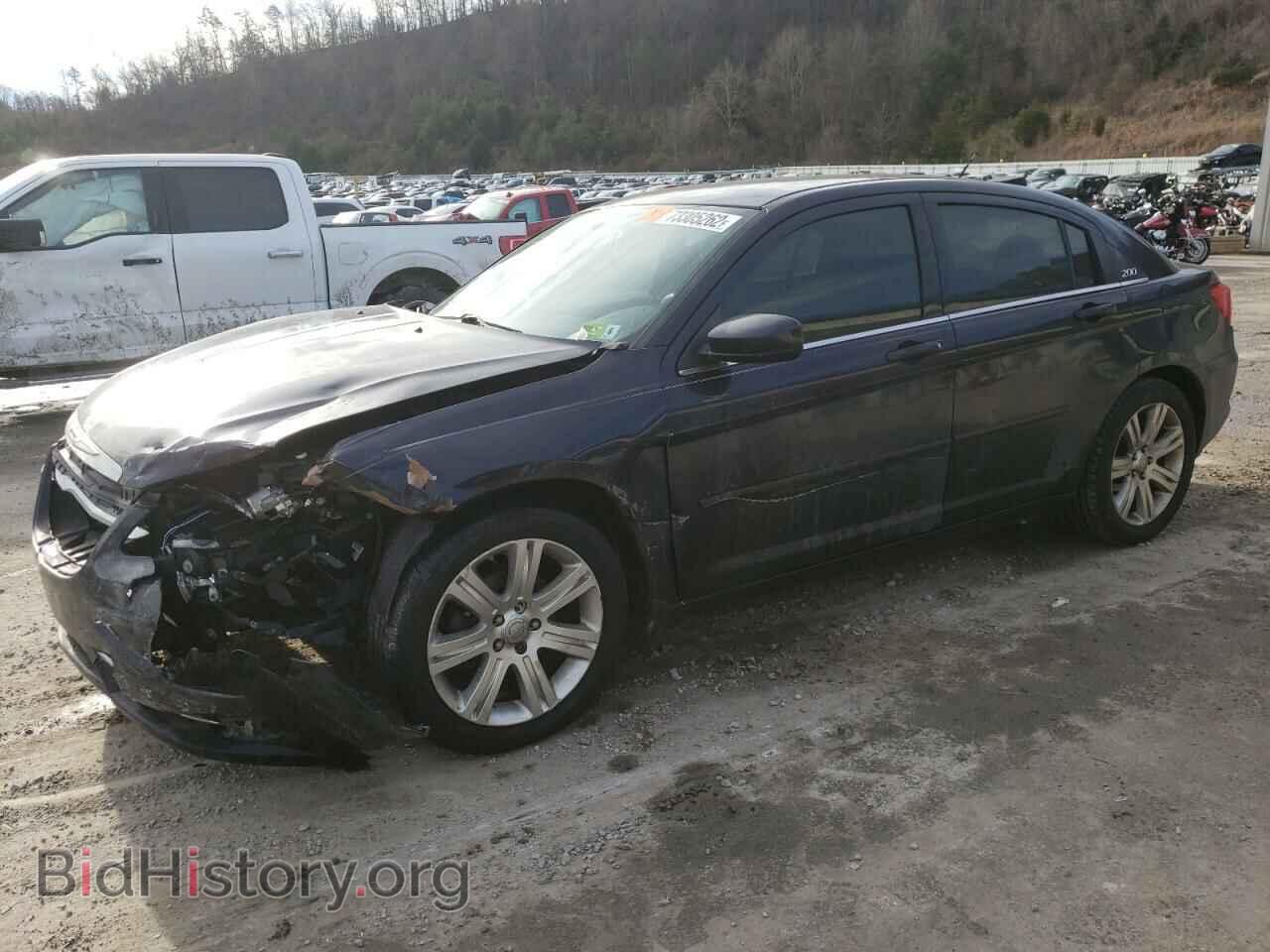 Photo 1C3BC1FG9BN600049 - CHRYSLER 200 2011