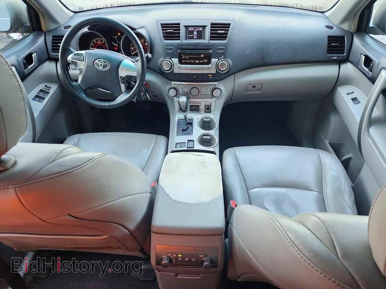 2012 TOYOTA HIGHLANDER - VIN: 5TDBK3EH8CS167422 - Фото 8