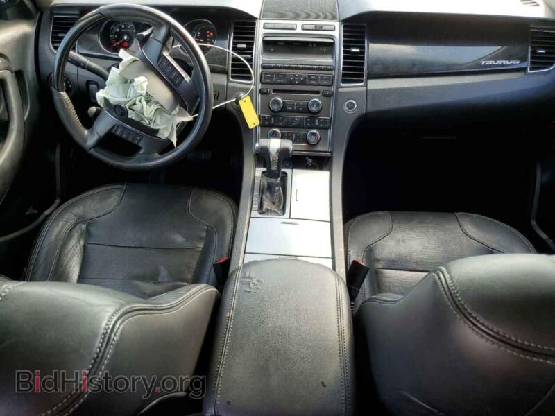 2011 Ford TAURUS (VIN 1FAHP2FWXBG102475) — фото 8 из 12