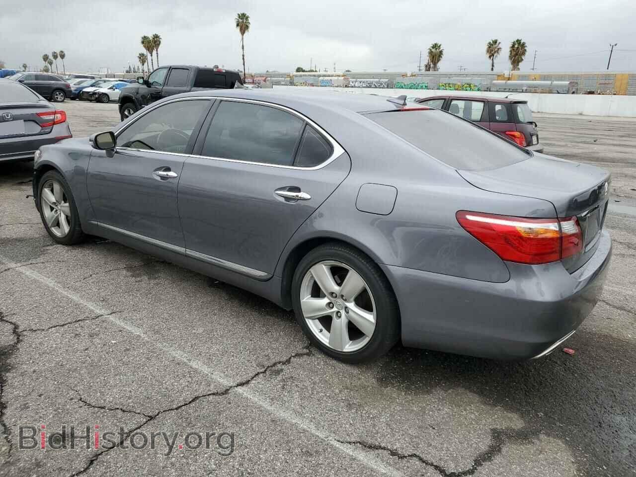 2012 LEXUS LS460 - VIN: JTHGL5EF7C5045619 - Photo 2